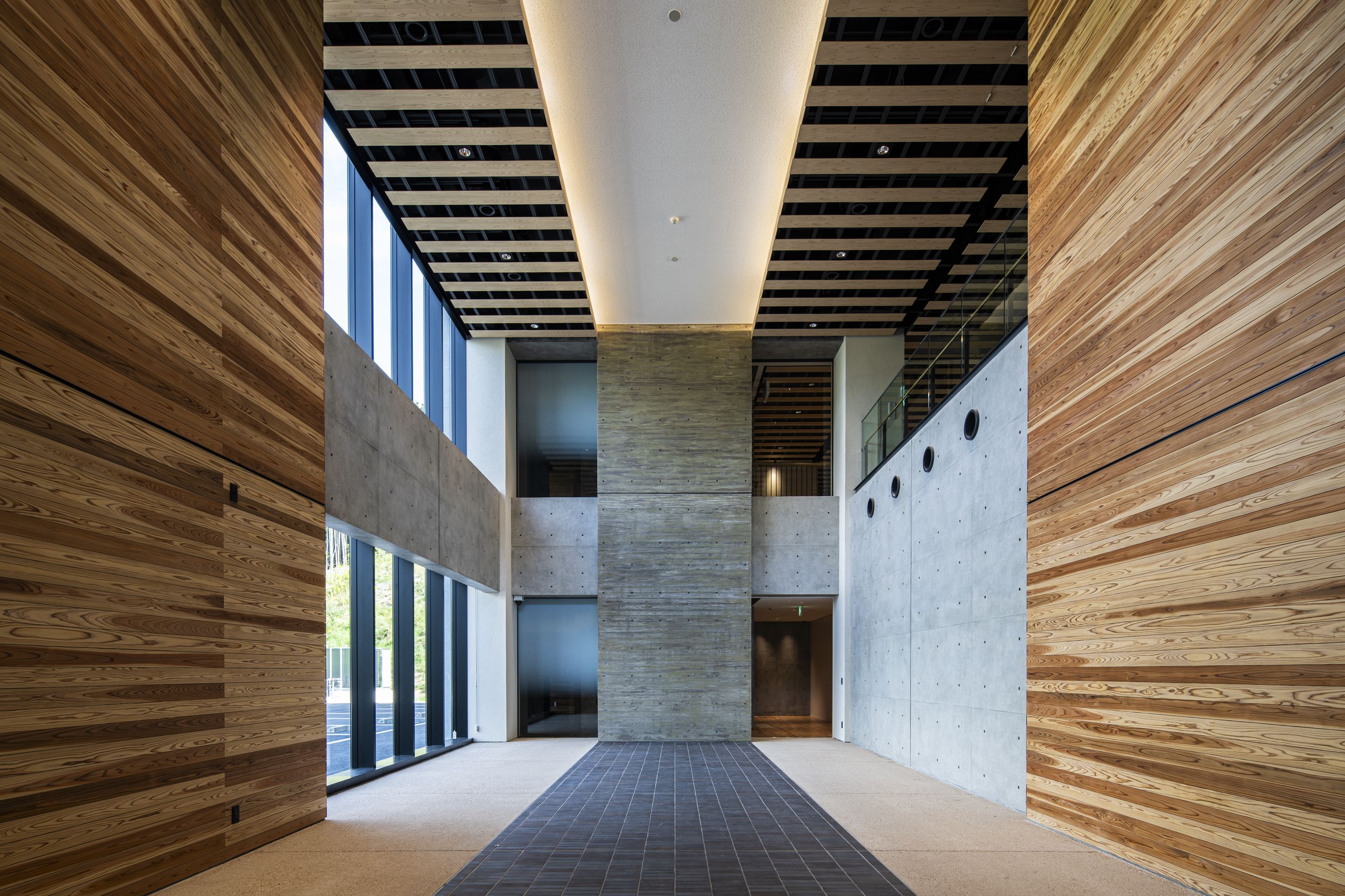 消防署エントランス