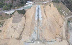 UAVを用いたダムサイト掘削面調査
