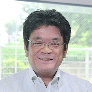 立花 靖史