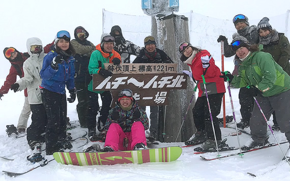 若手社員でのスノボ旅行